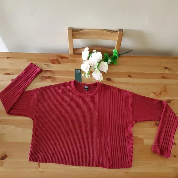 Wild Fable™ - Women's Long Sleeve Boxy Cropped T-Shirt Size XS Berry Red - Picture 6 of 6